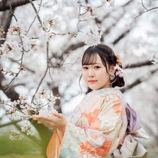 ayaayas  成人式前撮り・後撮り撮影について